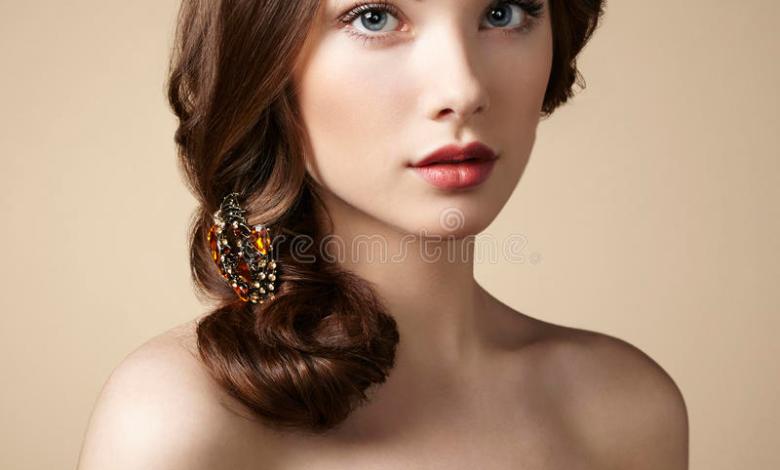 সুন্দর সুন্দর পিক দেখান মানুষের